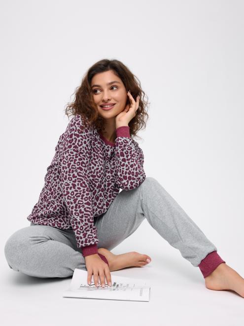 Пижама женская из джемпера и брюк из кулирки Олененок бордо Пижама женская из джемпера и брюк из кулирки Олененок бордо