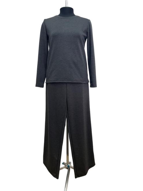 Костюм женский из милано серый