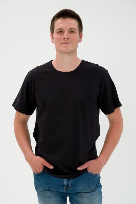 Футболка мужская из облегченной кулирки черный