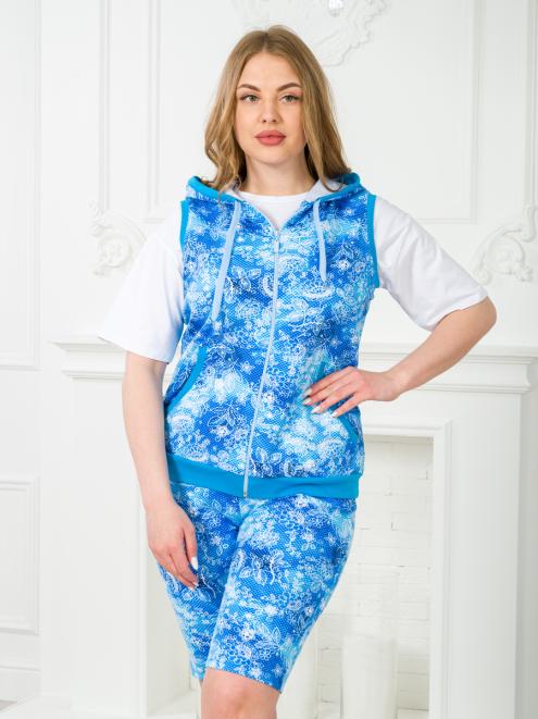 Комплект женский из жилета и шорт из футера Венера голубой