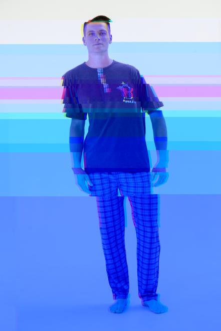 Пижама мужская из футболки и брюк серовато-коричневый