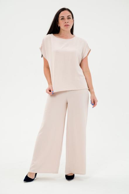 Костюм женский из туники и брюк палаццо из жатки Диана капучино
